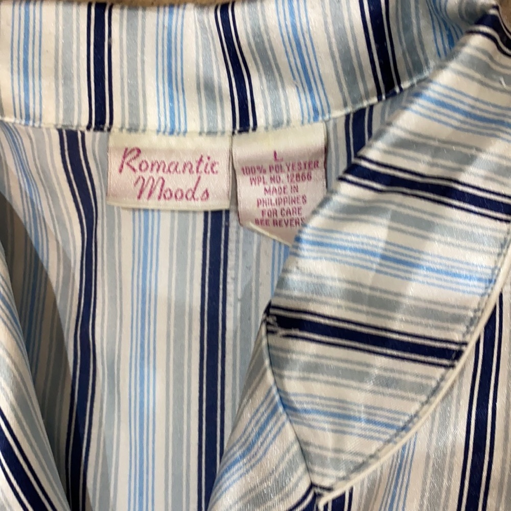 Pajama - Picture 4 of 10